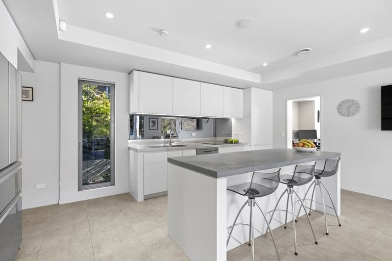 Photo of property in 21 Hood Crescent, Arrowtown, 9302