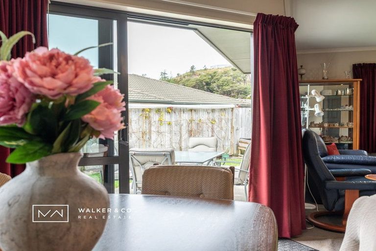 Photo of property in 2 Evergreen Crescent, Trentham, Upper Hutt, 5018