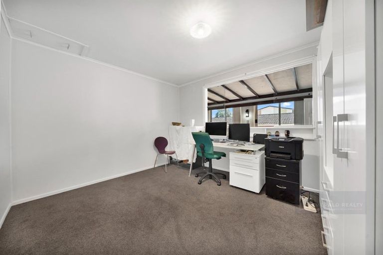 Photo of property in 19 Jordan Road, Mangere, Auckland, 2022