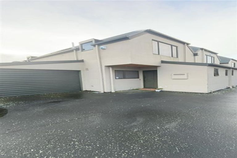 Photo of property in 1/455 Barbadoes Street, Edgeware, Christchurch, 8013