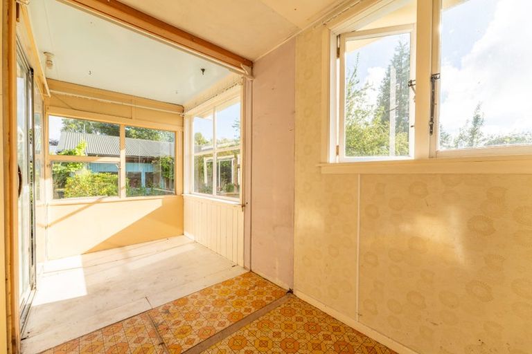 Photo of property in 8 Oxford Street, Waimate, 7924