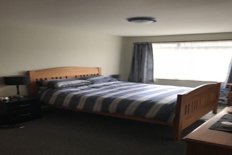 Photo of property in 2/72 Waratah Street, Avondale, Christchurch, 8061