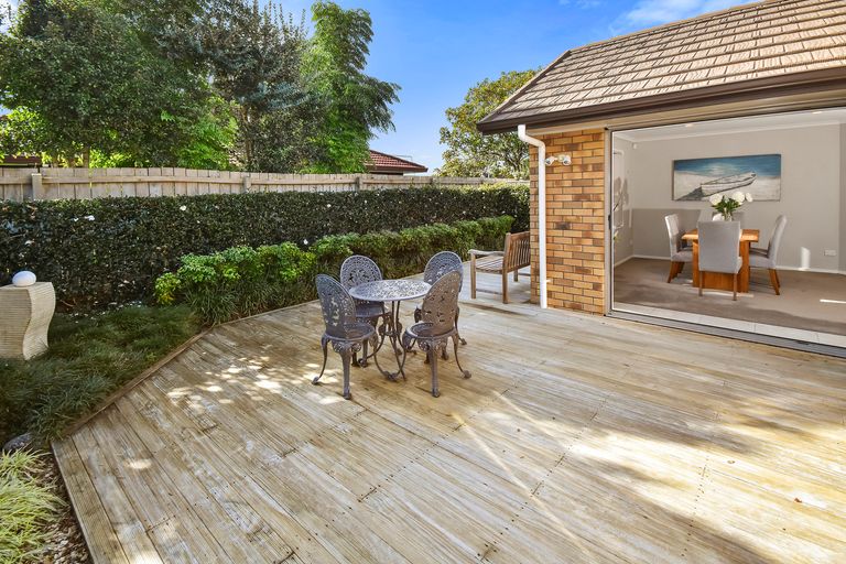 Photo of property in 19a Chippewa Place, Conifer Grove, Takanini, 2112