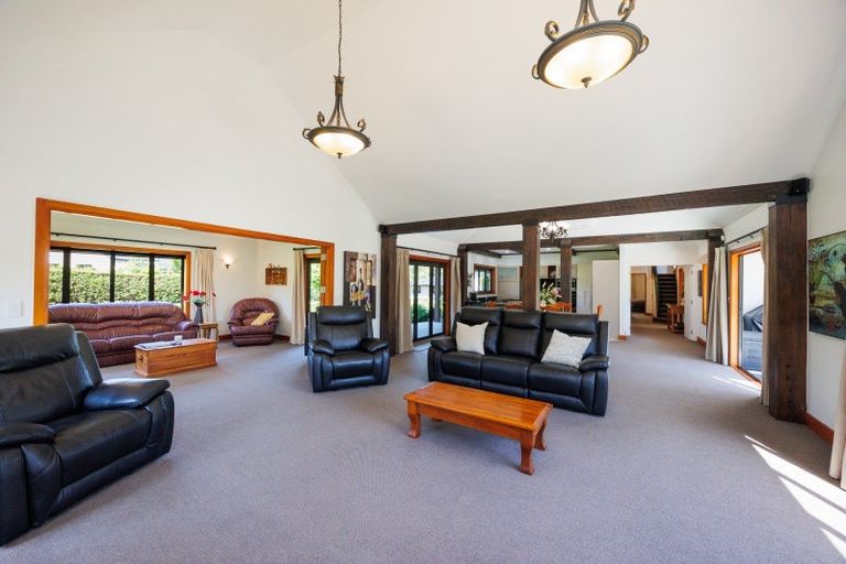Photo of property in 443 Stoney Creek Road, Kelvin Grove, Palmerston North, 4470
