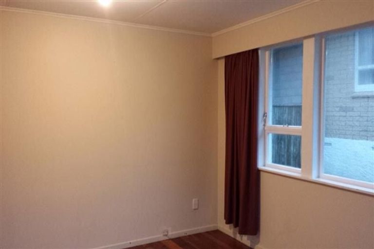 Photo of property in 19 Mahinawa Street, Takapuwahia, Porirua, 5022