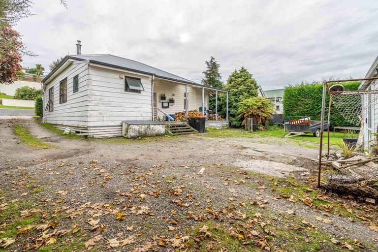Photo of property in 30 Joseph Street, Gore, 9710