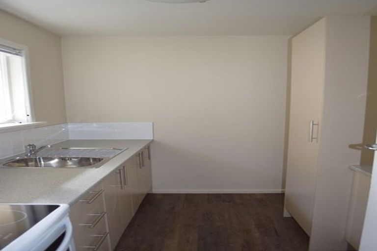 Photo of property in 7/7c Curletts Road, Sockburn, Christchurch, 8042