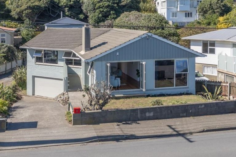 Photo of property in 9b The Esplanade, Raumati South, Paraparaumu, 5032