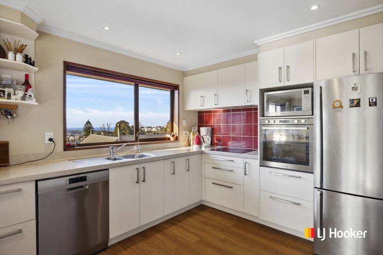 Photo of property in 10 Crosby Street, Mornington, Dunedin, 9011