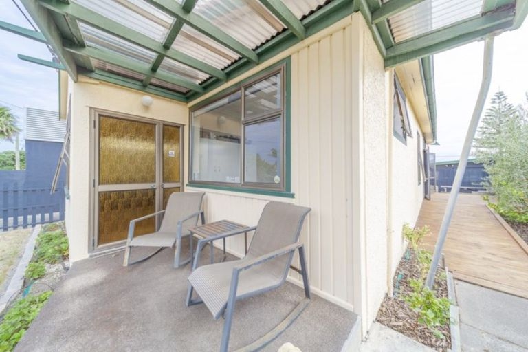 Photo of property in 106 Charles Street, Westshore, Napier, 4110