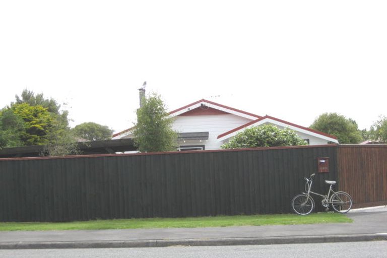 Photo of property in 411 Bower Avenue, Parklands, Christchurch, 8083