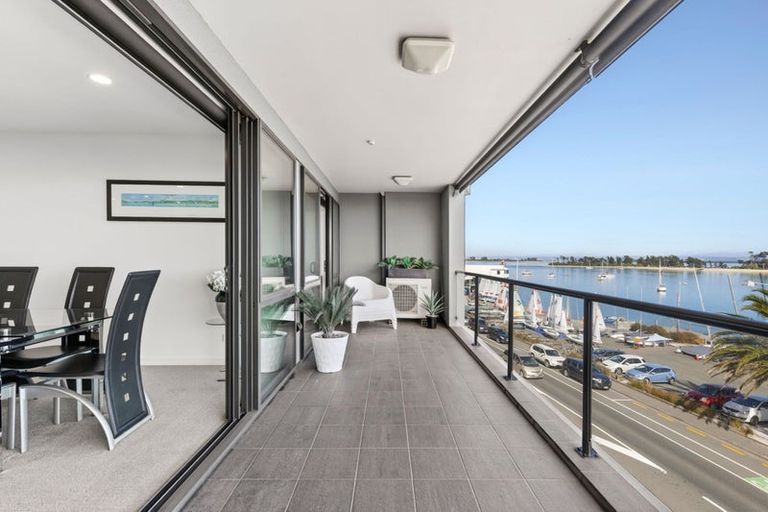 Photo of property in Waterfront Apartments, 11/309 Wakefield Quay, Stepneyville, Nelson, 7010
