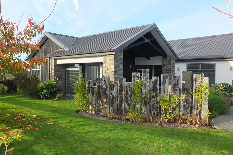 Photo of property in 8 Lochern Rise, Marchwiel, Timaru, 7910