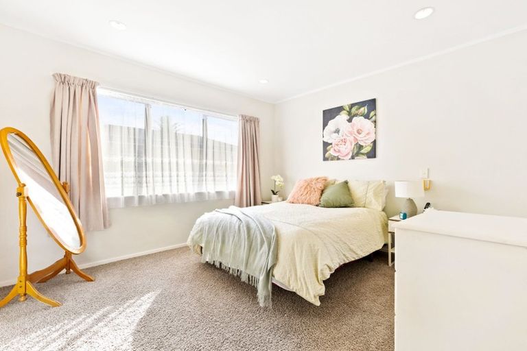 Photo of property in 8 Elizabeth Street, Orewa, 0931