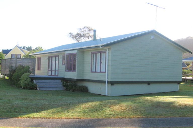 Photo of property in 103 Pinewood Court, Matarangi, Whitianga, 3592