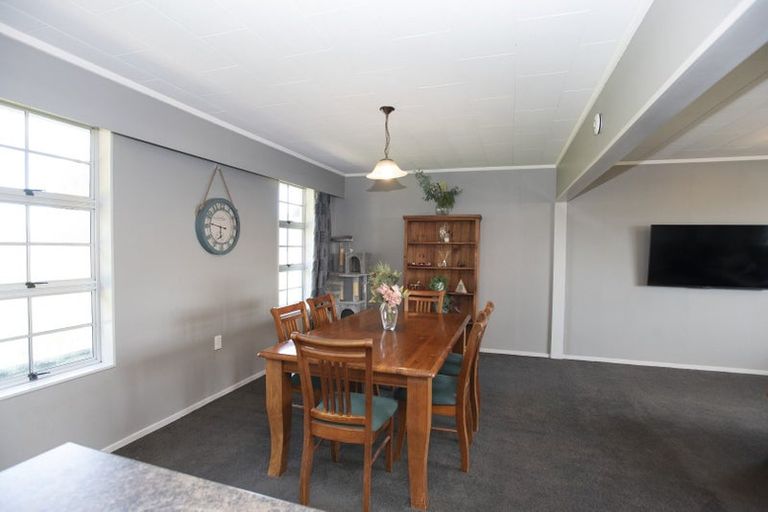 Photo of property in 3 Church Street, Winton, 9720