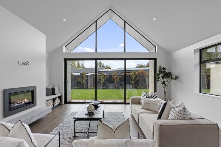 Photo of property in 14 Ross Road, Tariki, Stratford, 4390