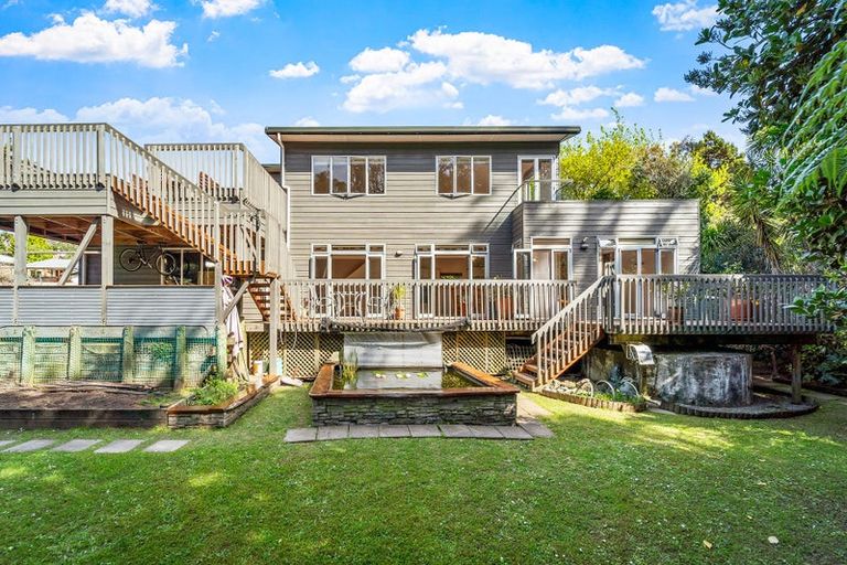 Photo of property in 2/17 Infidel Place, Torbay, Auckland, 0630