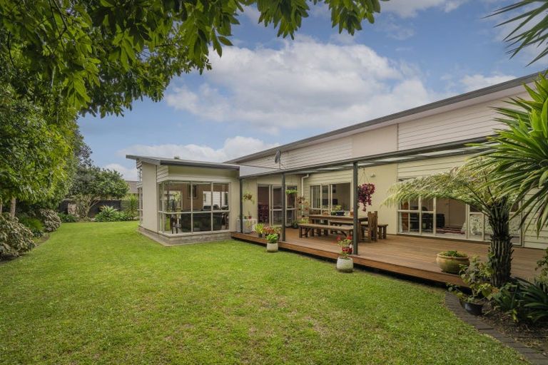 Photo of property in 14 Heritage Close, Whitianga, 3510