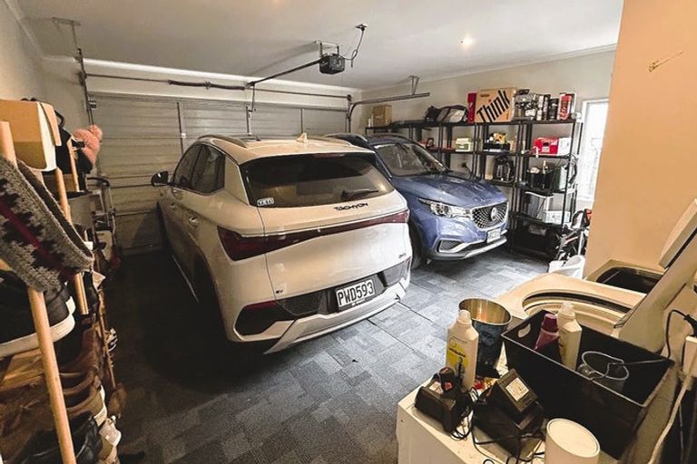 Photo of property in 32 Magellan Rise, Flagstaff, Hamilton, 3210