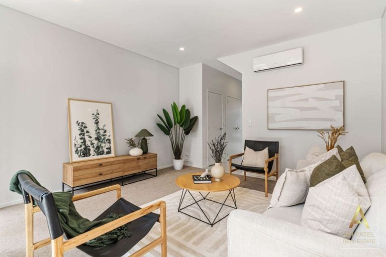 Photo of property in 10 Ceramic Lane, New Lynn, Auckland, 0600