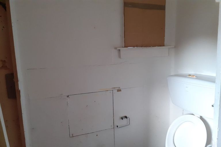 Photo of property in 4 Hayes Street, Waimate, 7924