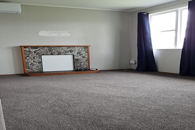 Photo of property in 20 Brightwell Street, Papakura, 2110