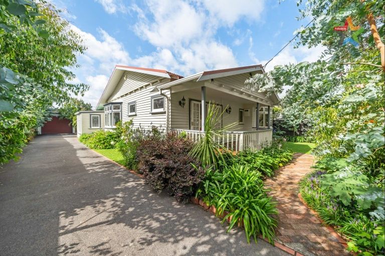 Photo of property in 35 Kiwi Street, Alicetown, Lower Hutt, 5010