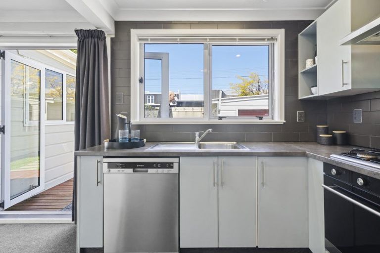 Photo of property in 4 Atiawa Street, Petone, Lower Hutt, 5012