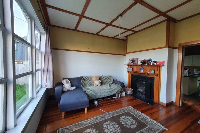 Photo of property in 25 Busby Street, Blockhouse Bay, Auckland, 0600