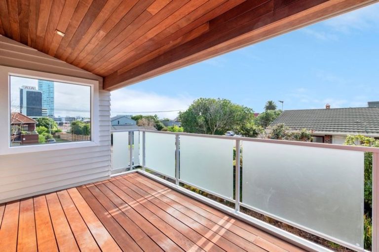Photo of property in 3/8 Tennyson Avenue, Takapuna, Auckland, 0622