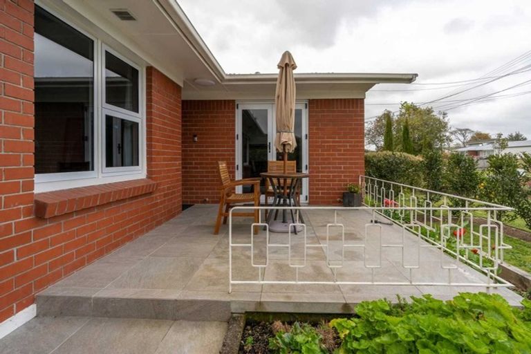 Photo of property in 9 Ngaere Avenue, Chartwell, Hamilton, 3210