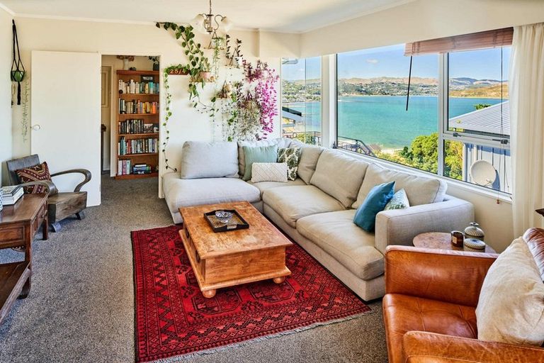 Photo of property in 18 Gordon Road, Plimmerton, Porirua, 5026