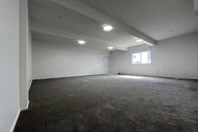 Photo of property in 108 Ti Rakau Drive, Pakuranga, Auckland, 2010