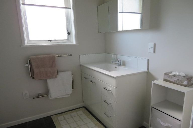 Photo of property in 292 Pakuranga Road, Pakuranga Heights, Auckland, 2010