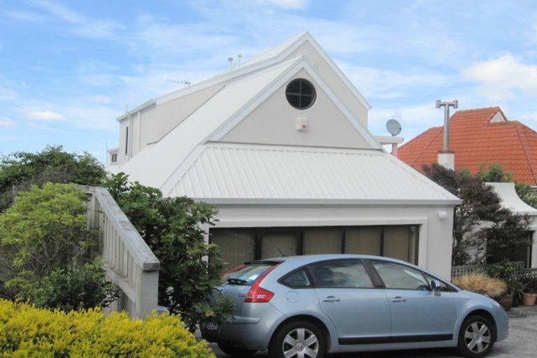 Photo of property in 35a Treasure Grove, Hataitai, Wellington, 6021