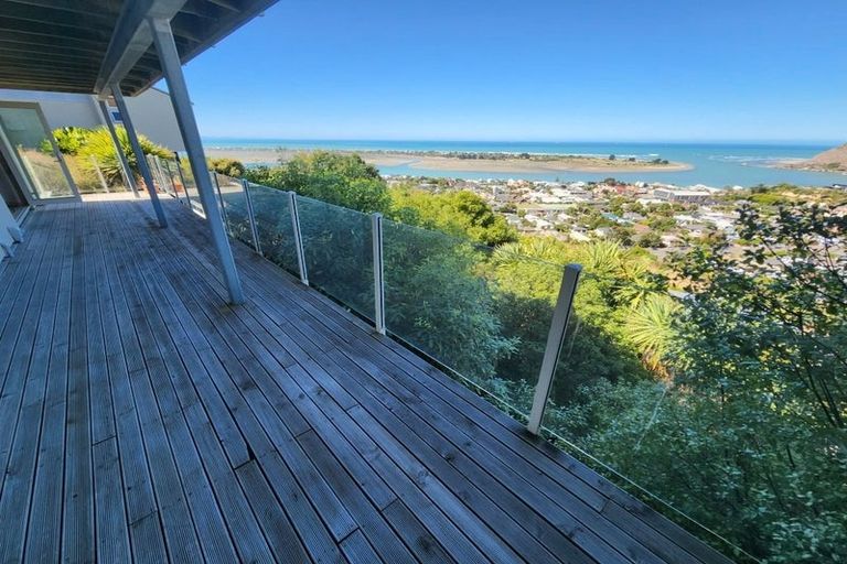Photo of property in 6 Redcliffs View Lane, Redcliffs, Christchurch, 8081