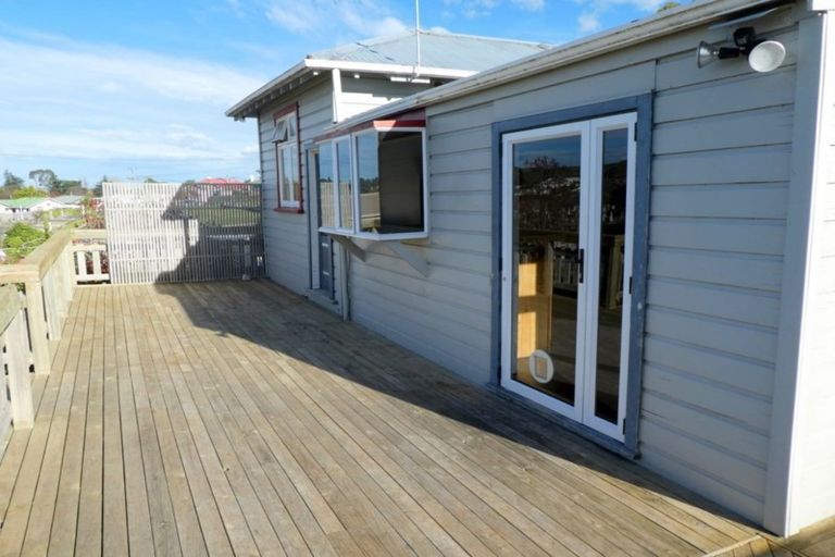 Photo of property in 35 Mersey Street, South Hill, Oamaru, 9400