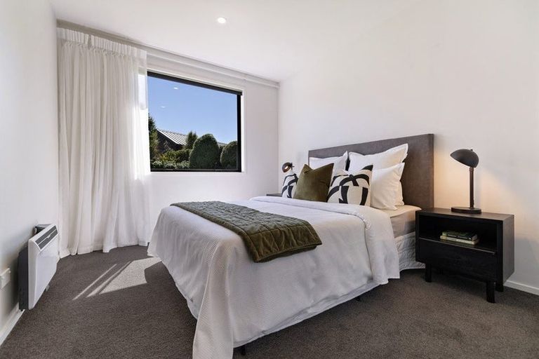 Photo of property in 6 Pendeen Crescent, Jacks Point, Queenstown, 9371