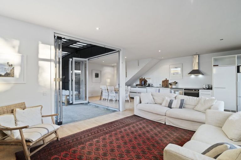 Photo of property in 2/189 Mangatawhiri Road, Omaha, Warkworth, 0986