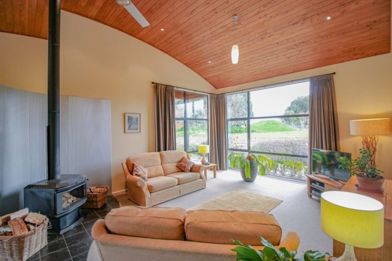 Photo of property in 29 Harrison Road, Fordell, Whanganui, 4577