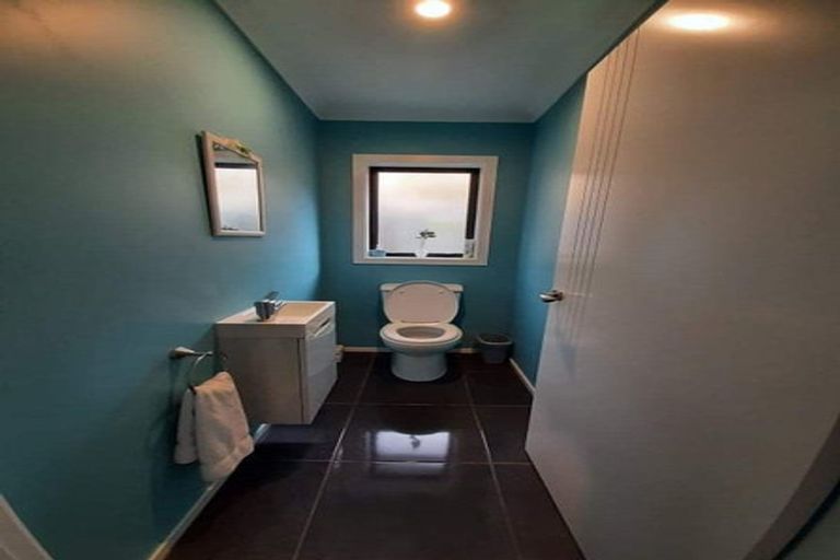 Photo of property in 127 Cashmere Drive, Fitzherbert, Palmerston North, 4410