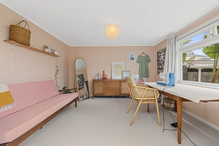 Photo of property in 144 Pioneer Road, Spotswood, New Plymouth, 4310