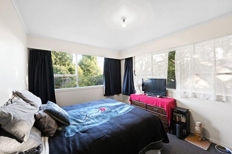 Photo of property in 18 Oakfield Crescent, Pukete, Hamilton, 3200