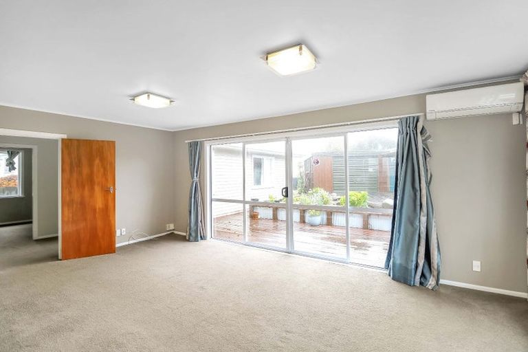 Photo of property in 310 Maungaraki Road, Maungaraki, Lower Hutt, 5010