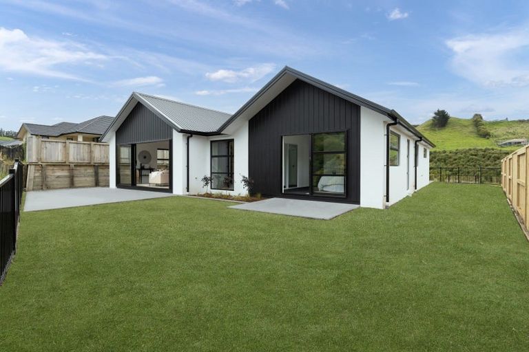 Photo of property in 151 Adler Drive, Ohauiti, Tauranga, 3112