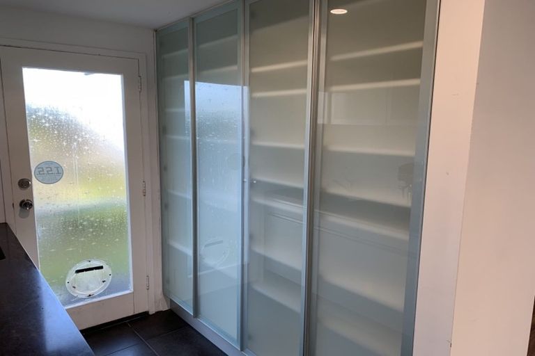 Photo of property in 6 Tuhaere Street, Orakei, Auckland, 1071