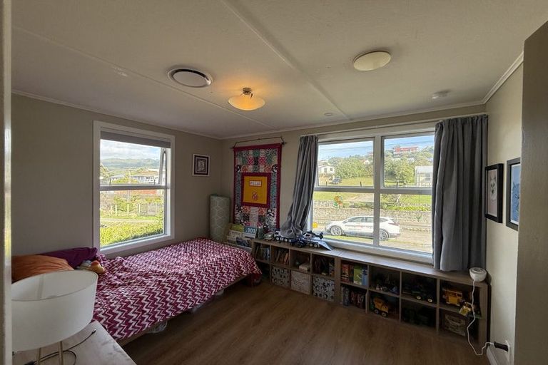 Photo of property in 97 Te Pene Avenue, Titahi Bay, Porirua, 5022