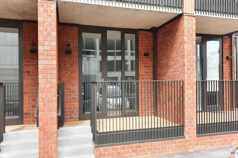 Photo of property in 5/235 Madras Street, Christchurch Central, Christchurch, 8011