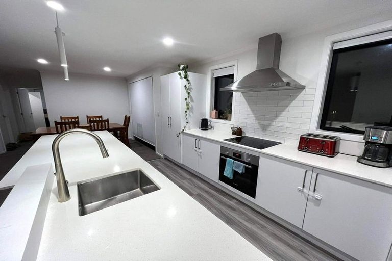 Photo of property in 75a Pakanga Grove, Pyes Pa, Tauranga, 3112